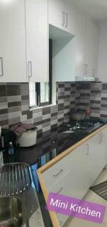 Alis786 Apartment - - 0