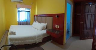 China Town Hotel - Caye Caulker - 1