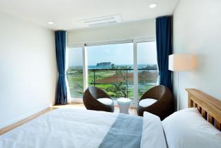 The BB's Jeju Resort - 3