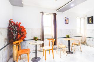 Super Collection O Sector 110 Noida - Noida - 4