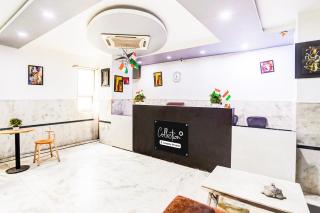 Super Collection O Sector 110 Noida - Noida - 2