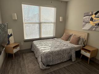 NEW Buckhead black and white suite - 7