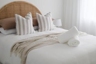 Plunge Pool, Walk to Beach, Olas Villa 3 - Anna Bay - 3