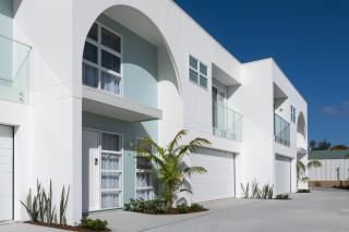 Plunge Pool, Walk to Beach, Olas Villa 4 - Anna Bay - 9