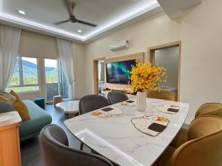 Mountain View 604 - 7