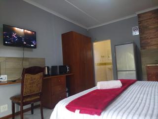 Comrades Oasis Guest House - Pietermaritzburg - 8