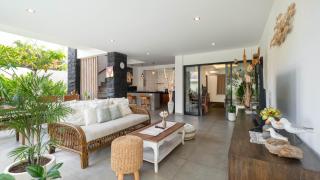Villa Ambalika by Villa Finder - Seminyak - 2