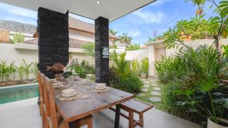 Villa Ambalika by Villa Finder - Seminyak - 1
