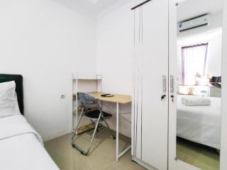 Restful and Tidy Studio at Paltrow City Apartment By Travelio - 5