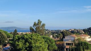 Appartement climatisé T3 vue mer de 63 M2 - 2 chambres et belle terrasse de 23 M2 - Cavalaire-sur-Mer - 9