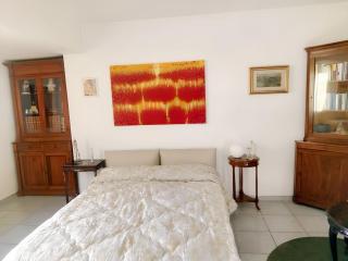 Charming Apartment in Vibo Valentia with Terrace, 60 m² - Vibo Valentia - 9