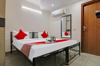 Hotel O King Stay Near Tdi Mall - New Delhi - 4