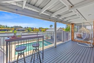 Waterfront Paradise - 7