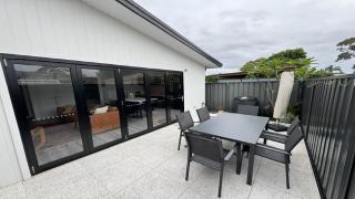 Summer Vibes Cabin Wifi - Ettalong Beach - 5