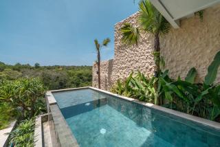 The Luminous Villa - Luxury Lush Cliffside 3BR Villa in Uluwatu - Uluwatu - 4