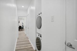 Charming 3BR Getaway Just Minutes from the French - New Orleans - 2