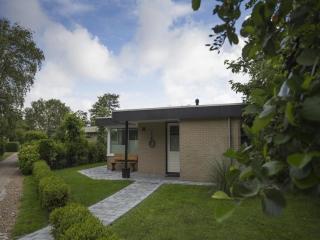 Pretty home in Sint Maartenszee - Sint Maartenszee - 1