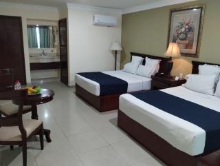 Hotel Confort Plaza - 8