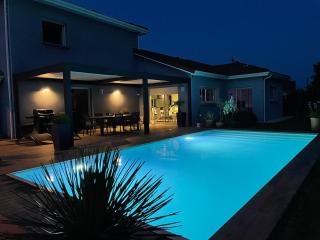 Villla Haut de gamme Villieu, Proche CNPE Bugey et Lyon - 0