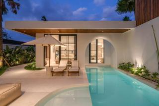 Villa Jenna - Exquisite 3BR Villa Close to Batu Belig Beach - Canggu - 4