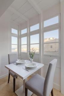 Rare Suite in Valletta's Heart! Sea View and WiFi - Valletta - 6