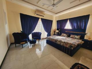 Majesty Lodges - Near Islamabad International Airport & Motorway - Islamabad - 8
