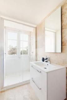 Luxury Suite in Valletta's Heart! Sea View and WiFi - Valletta - 9
