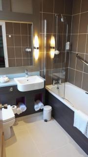 Caledonian Hotel - 9