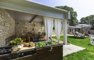 Beautiful Villa Jadreska with pool in Kanfanar - Kanfanar - 9
