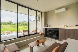 Villa Mesra 2BR Stunning Paddy Fields Views - Canggu Berawa - Canggu - 9