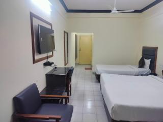 Hotel Ranjit Residency - Haiderabad - 6