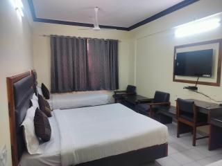 Hotel Ranjit Residency - Haiderabad - 8