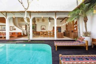 Villa Galanga - Brand New Ethnic Hacienda Villa Next to Canggu with Private Pool and Parking - 4
