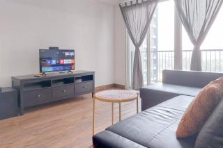 Cozy Living 2BR Apartment at Casa de Parco By Travelio - 2