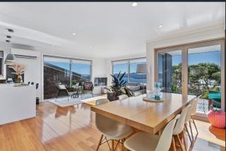 Nicolas Escape panoramic views luxury and space - Hobart - 0