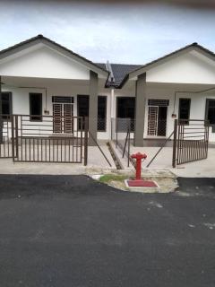 KZ homestay Wakaf Bharu - Wakaf Baharu - 0