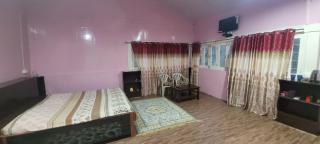 Triveni Home Stay - Hawālbāgh - 1