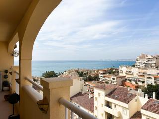 Beautiful Benalmádena Apartment with Sea Views! - Benalmádena - 8