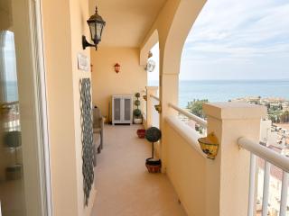 CYV - Beautiful Apartment with Sea Views - 2