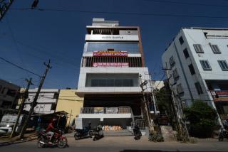 Hotel Shresta Luxury Rooms - Nizampet Hightension line Rd - Hyderabad - 8
