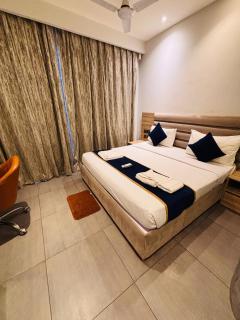 Uniqinn Studio Noida - Neu-Delhi - 0