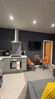 Cozy 1-Bedroom Getaway - Sheffield - 4