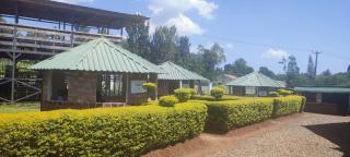 Snippers home styling - Kisumu - 4