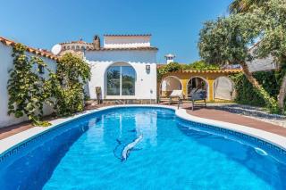 148-Empurialola - Beautiful villa with pool and garden with mooring - Empuriabrava - 0