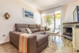 148-Empurialola - Beautiful villa with pool and garden with mooring - 4