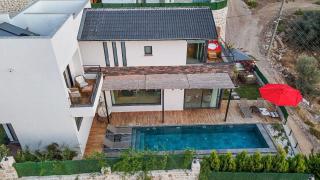 Amazing Luxurious Villa Bali Faralya by Luxury Group - Faralya - 3