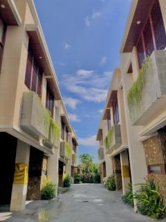 Putu Soemantri Four Persons Villas - Denpasar - 0