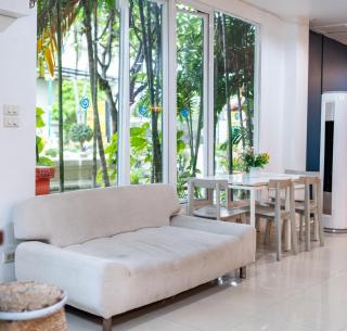 Patong Beach Side Hotel - Patong Beach - 9
