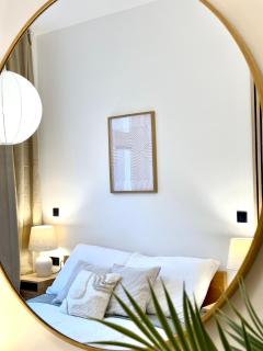 Golden Wabi-Sabi Apartment, Prague - Prague - 8