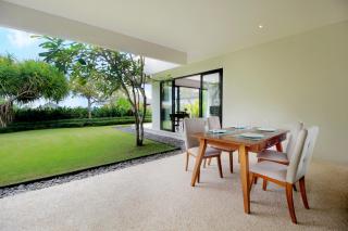 4-Bedrooms Luxury Infinity Pool Pandawa Beach Villa Bali - 6
